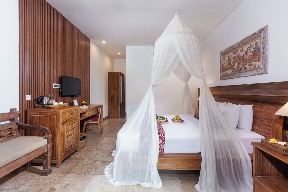 Kailash Suites 6/33