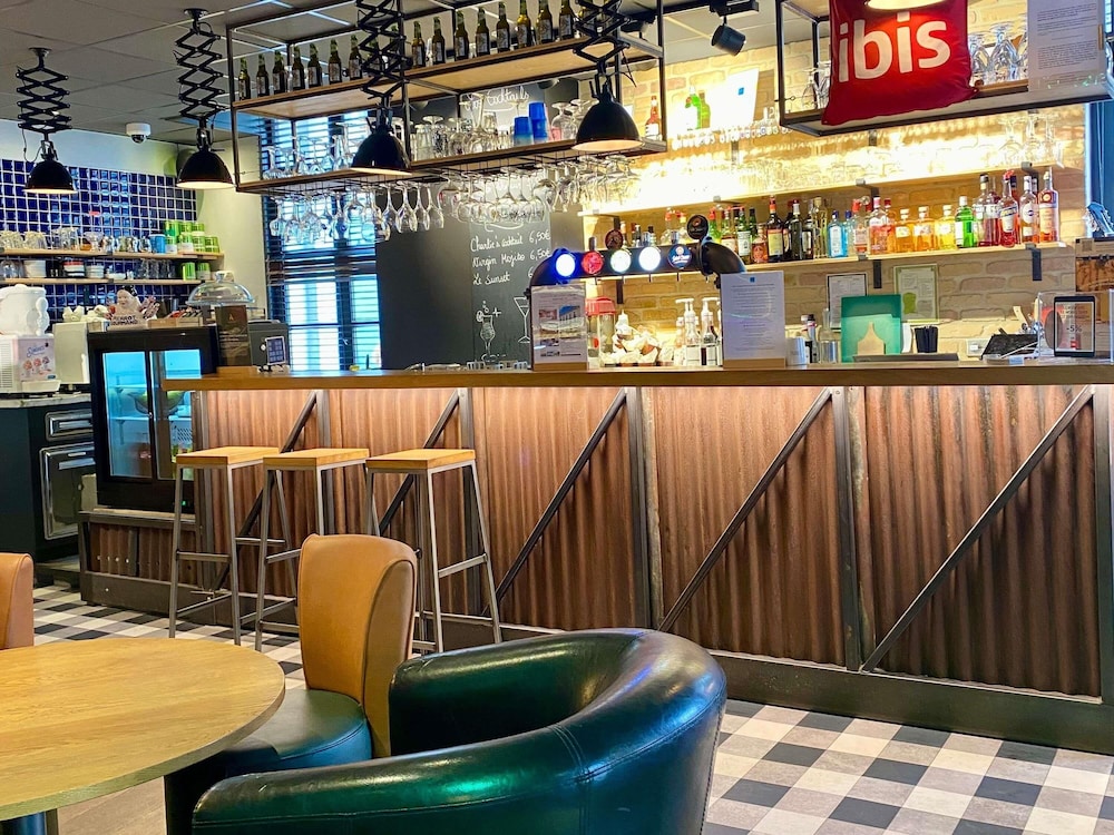 Ibis Saint Omer Centre 51/75