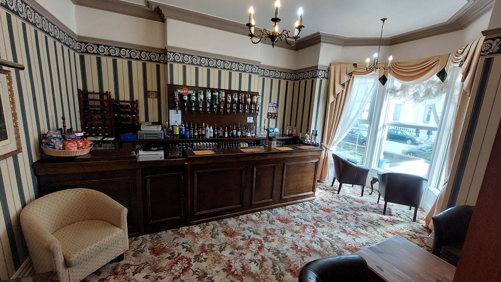 White Heather Hotel 8/50