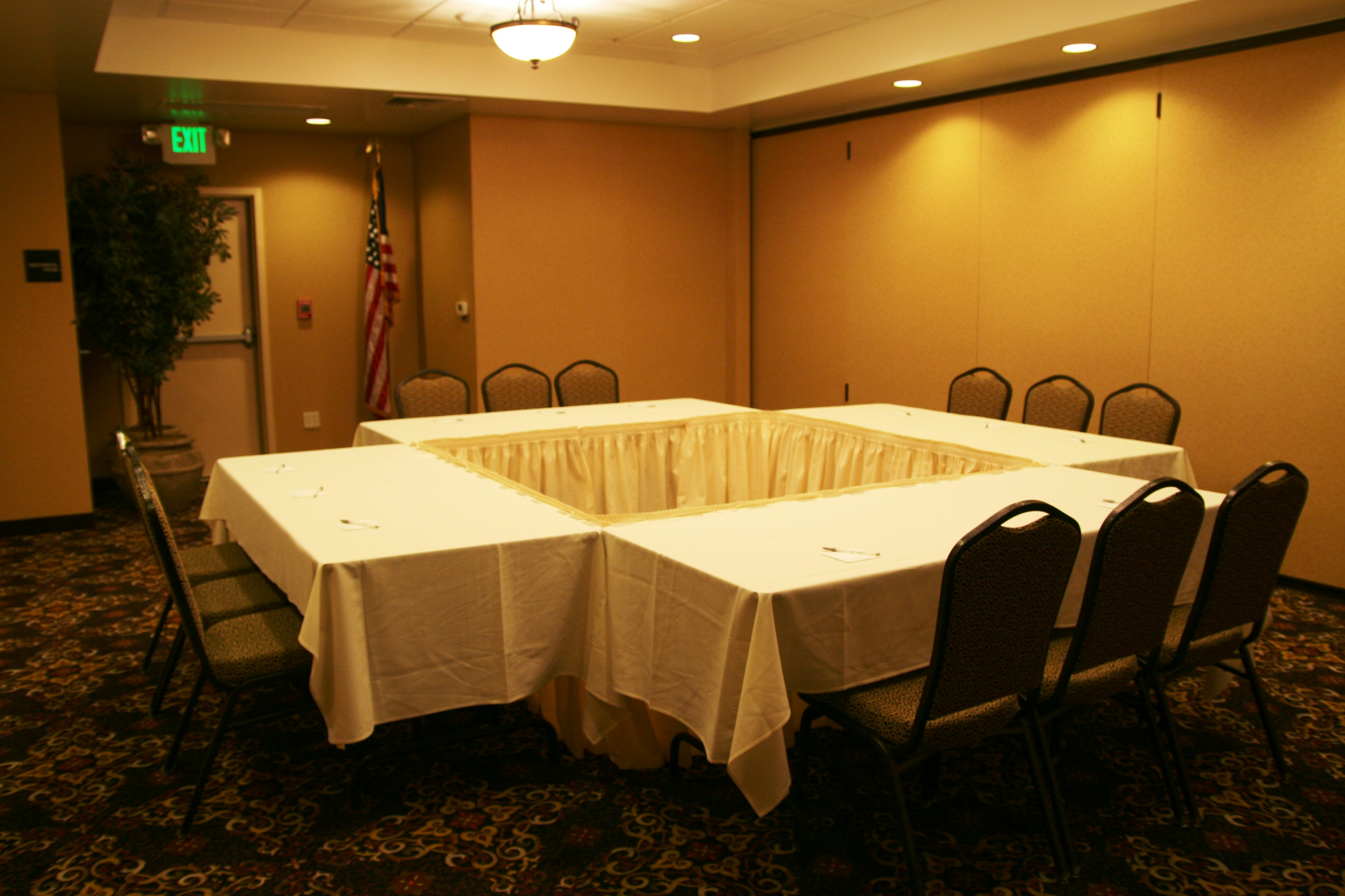 Hampton Inn Suites Lodi 30/65