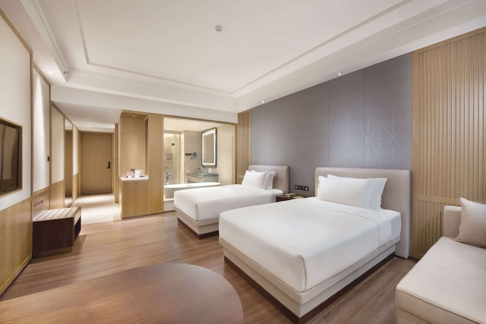 Ramada Plaza By Wyndham Dongguan Songshan Lake 6/23