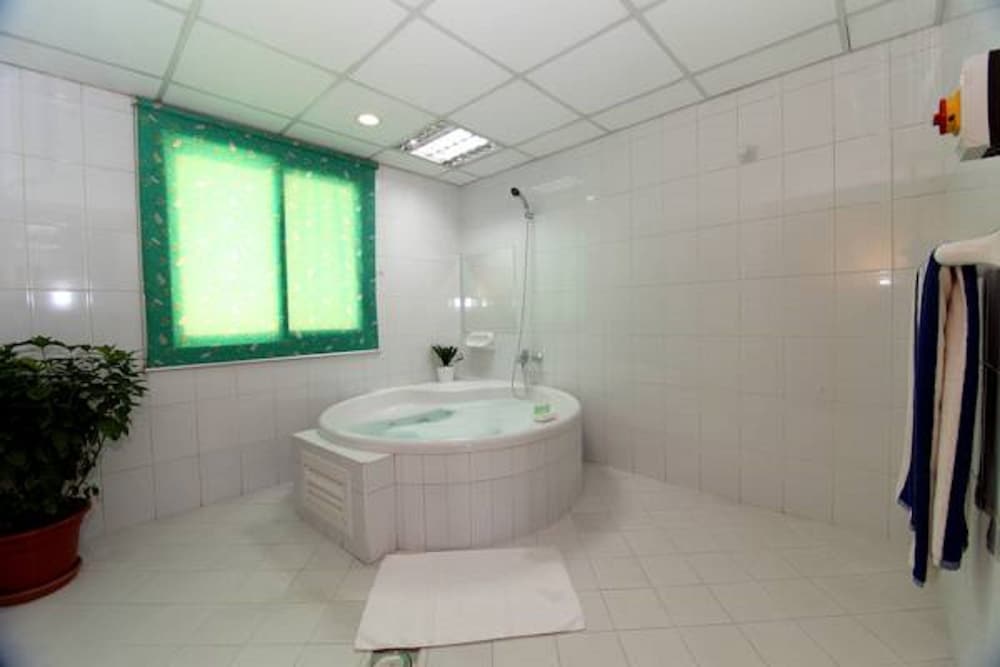 Florida City Hotel Apartments 42/42