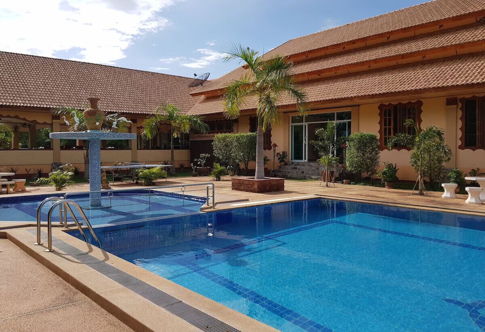 Changthai Comfort Guest House 18/40