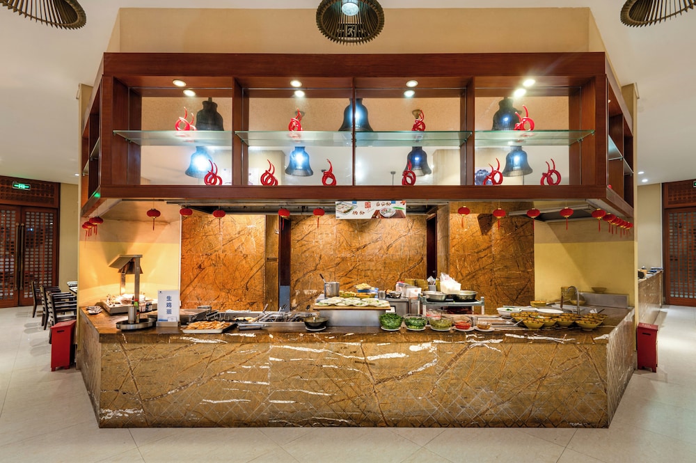 Sanya Seacube Holiday Hotel 6/49