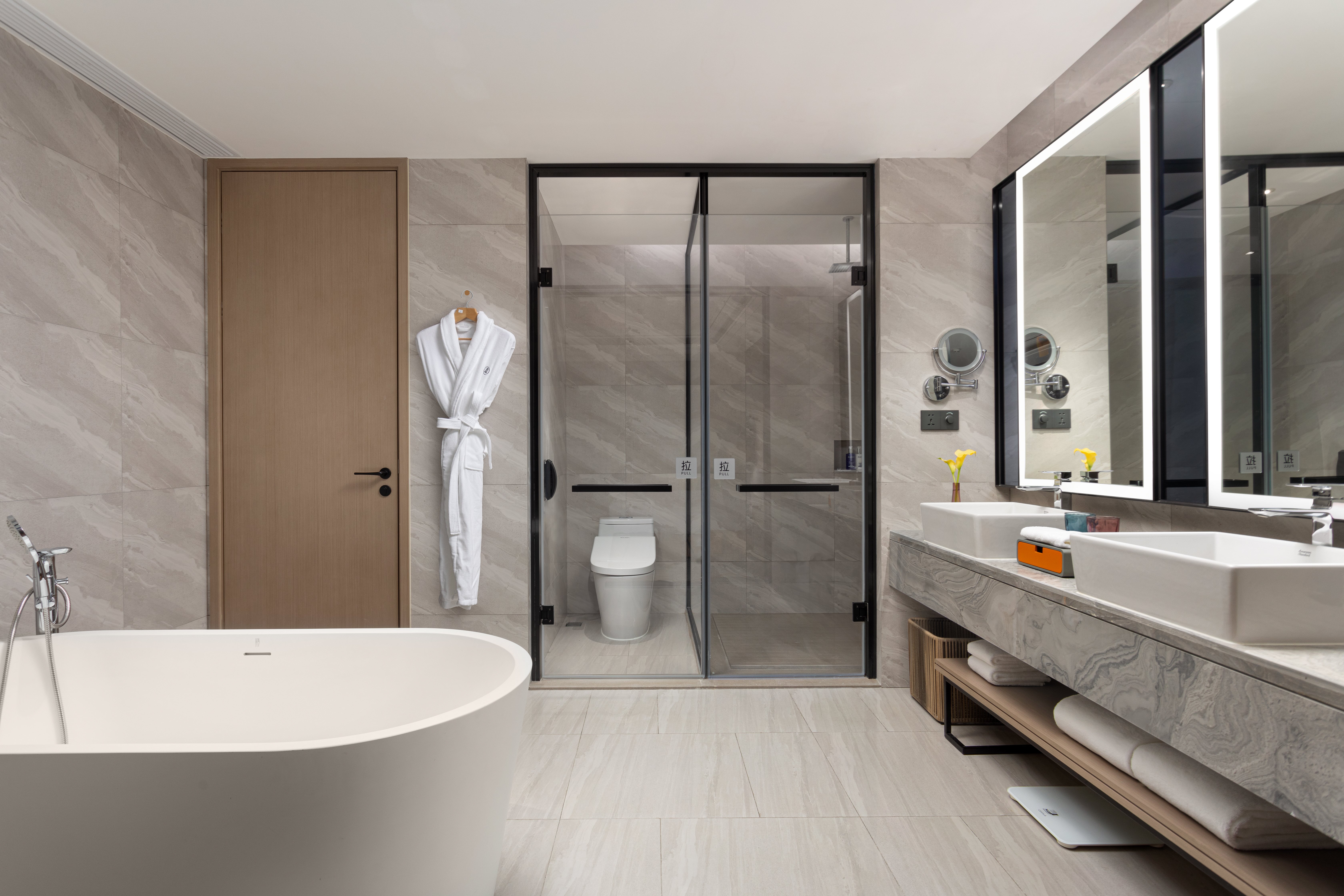 voco Shanghai Hongqiao Hub by IHG 38/45
