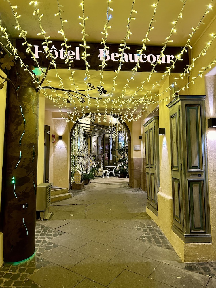 Hotel Beaucour 4/83