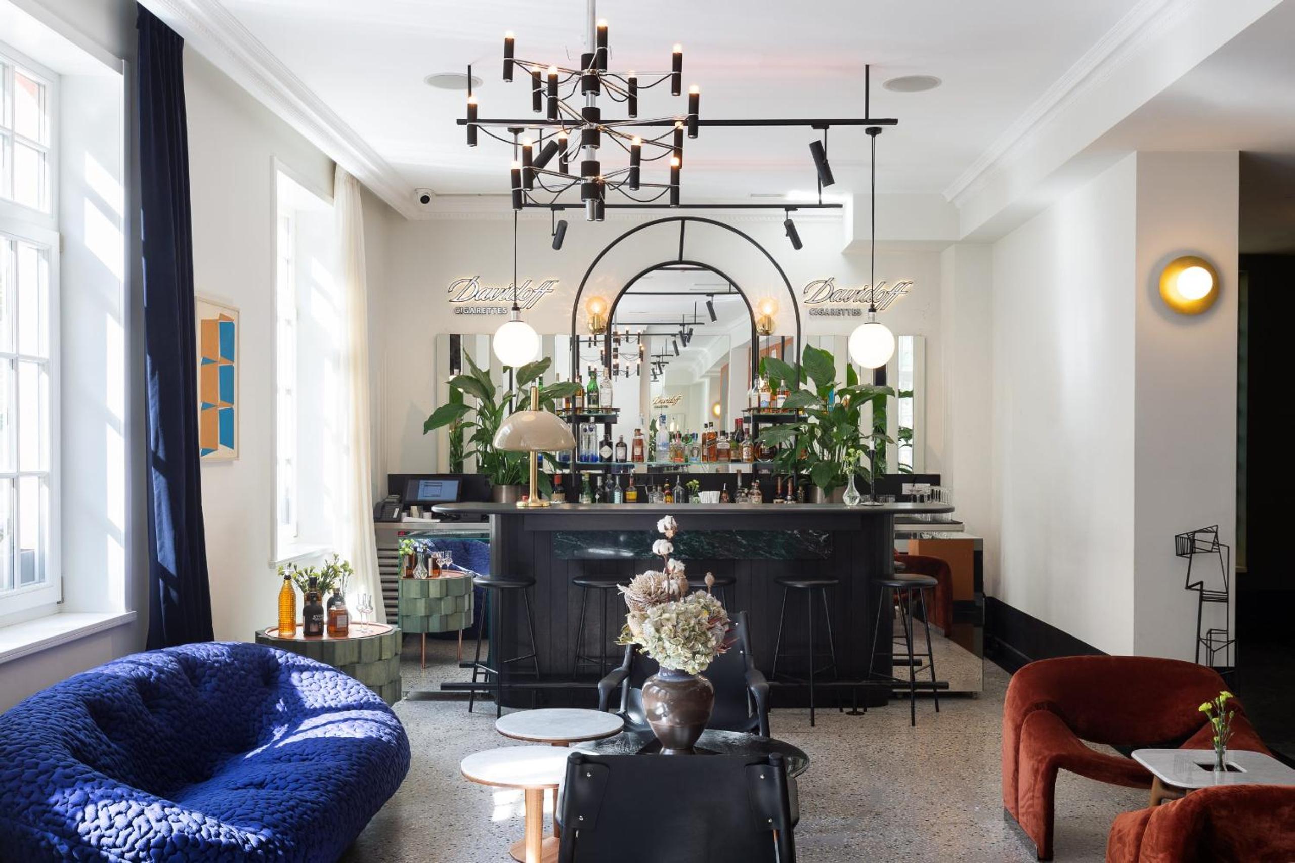 Pavilion Boutique Hotel 11/36