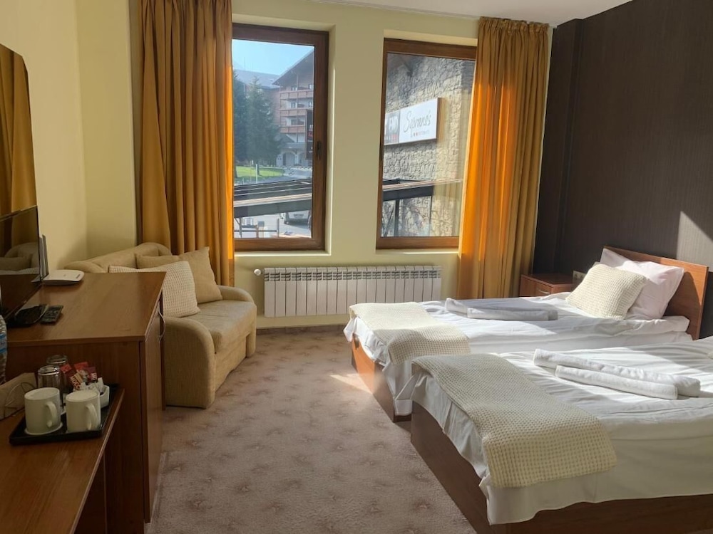 Guest Rooms Granat 42/50