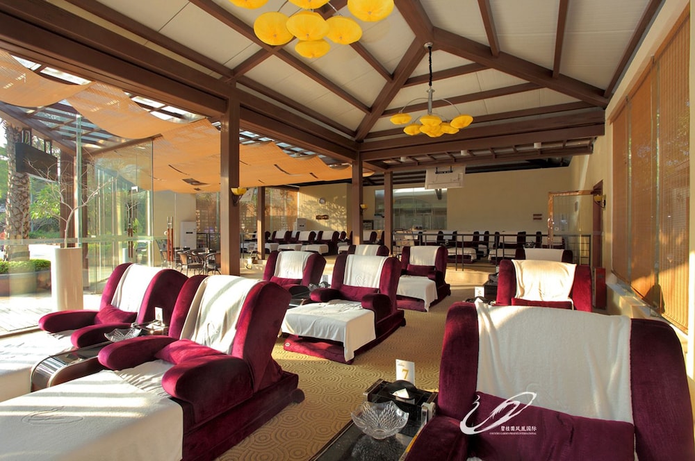 Country Garden Holiday Hot Spring Hotel 23/50