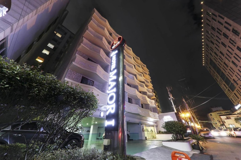 Major Hotel 5/31