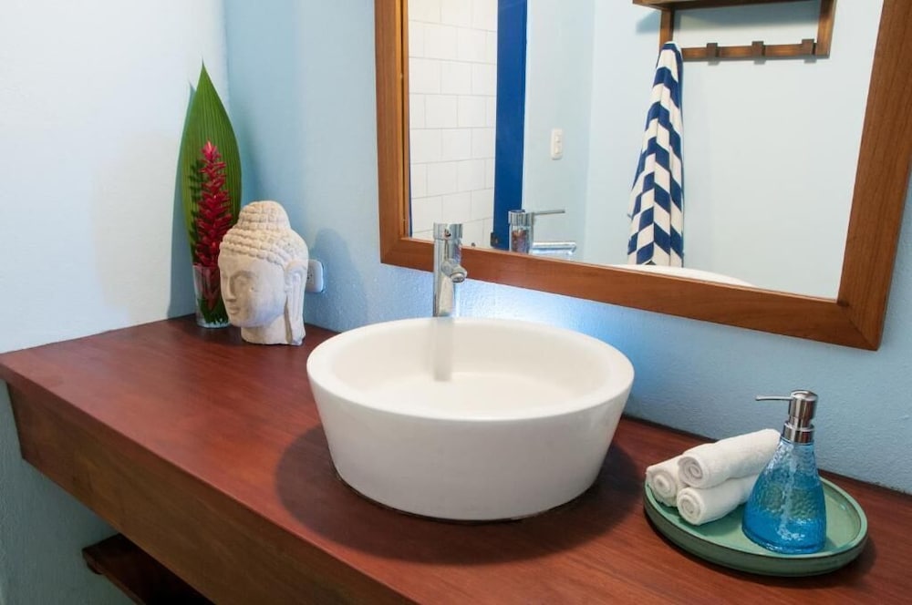 Blue Osa Yoga Retreat &amp; Spa 50/50