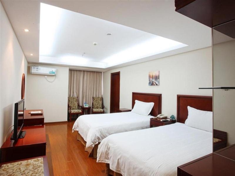 Greentree Inn Huangshan Railway Station Tiandu Business Htl 10/18