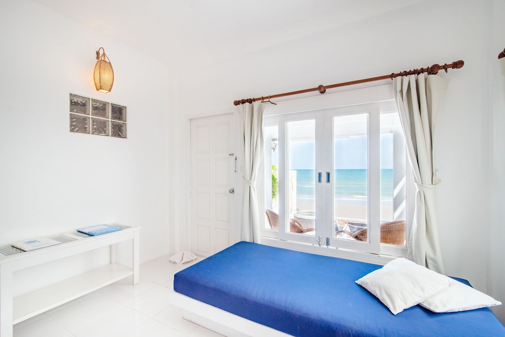 Baan Kang Mung Hua Hin On The Beach 45/72