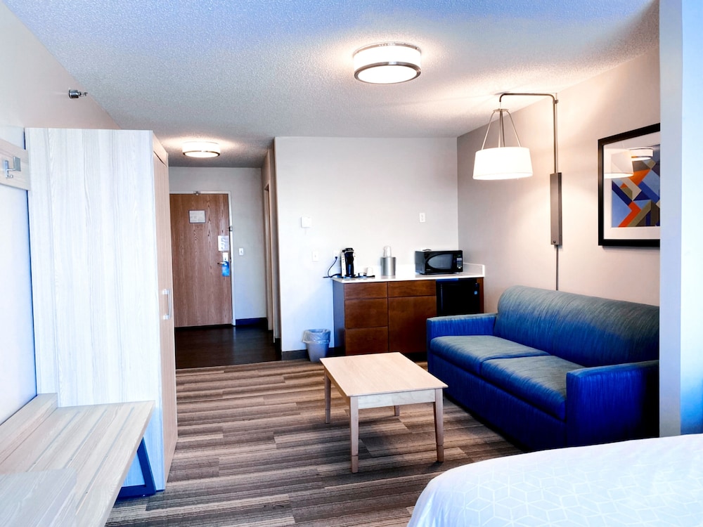 Holiday Inn Express Hotel Suites Logansport 59/70