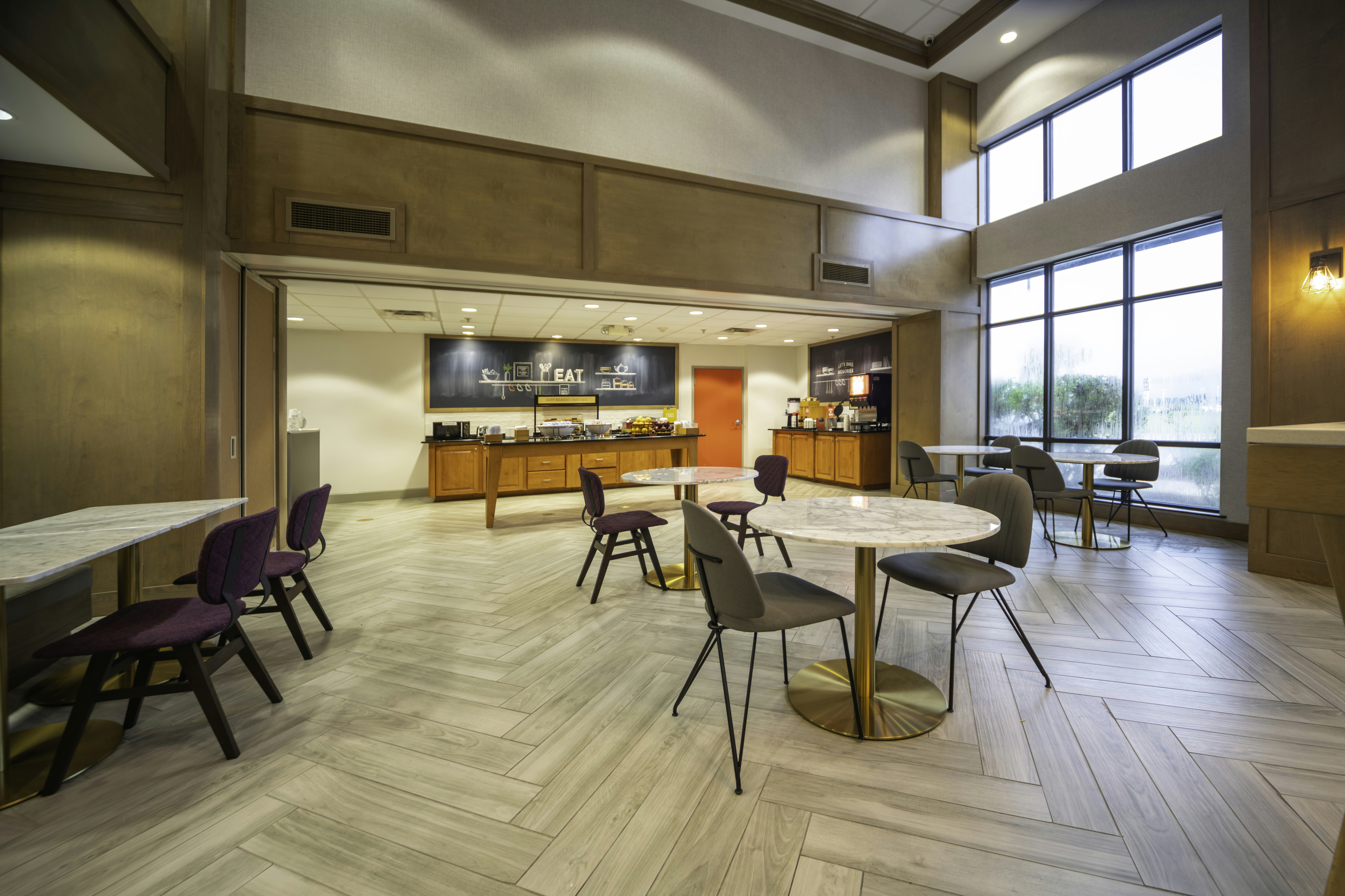 Hampton Inn Suites New Iberia Avery Island 37/47
