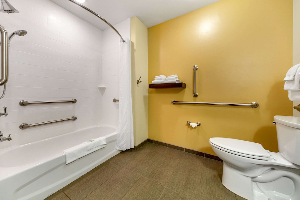 Sleep Inn & Suites Lincoln University Area 18/42
