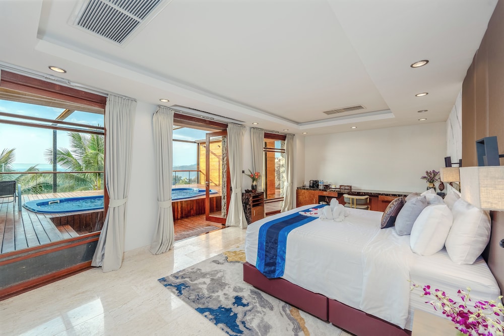 Koi Signature Villa 14/67