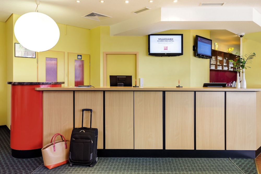 Ibis Paderborn City 10/64
