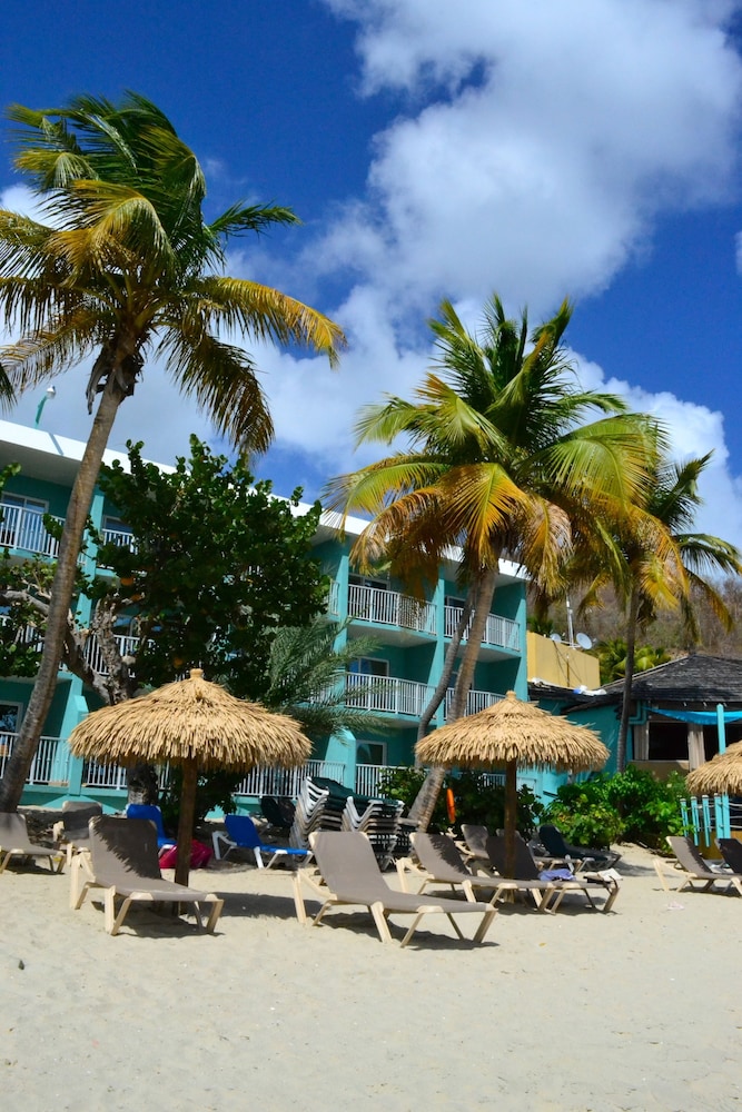 Emerald Beach Resort 59/74
