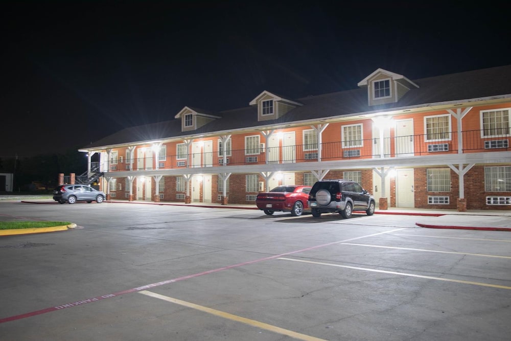 Countryside Inn 40/49
