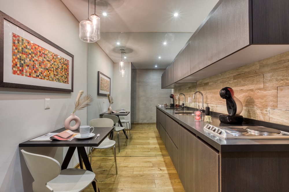 AR 218 Hotel by ULIV 48/58