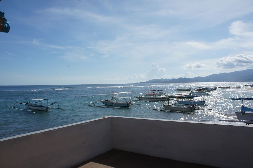 The Beach Candidasa 33/50
