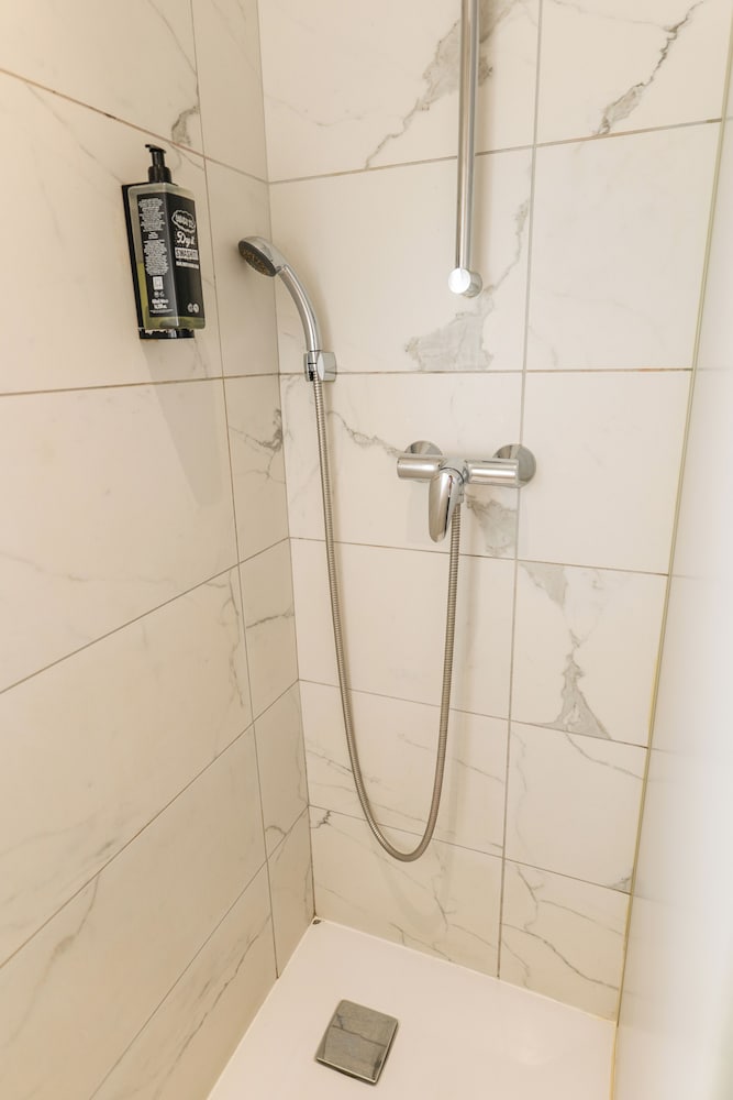 Ibis Budget Brest Sud Plougastel 49/49