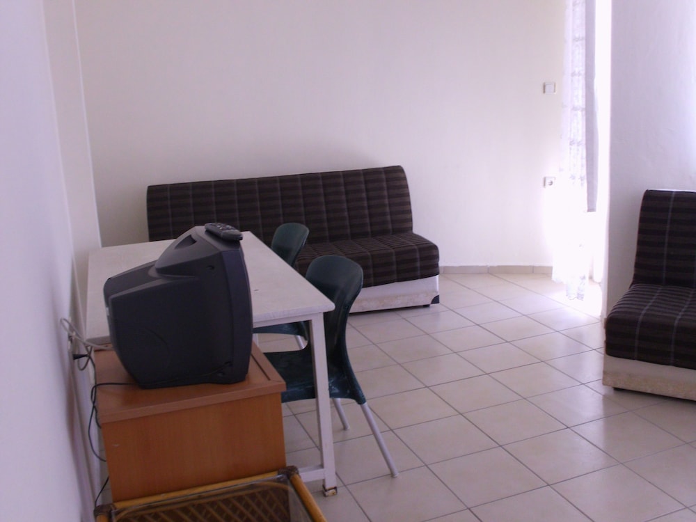 Ipek Apart Otel 11/17