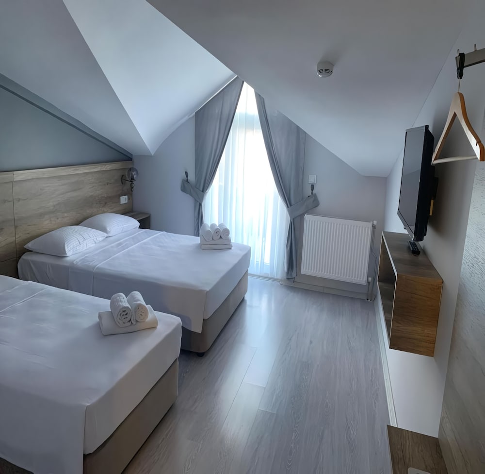 Hotel Rinascente 8/31