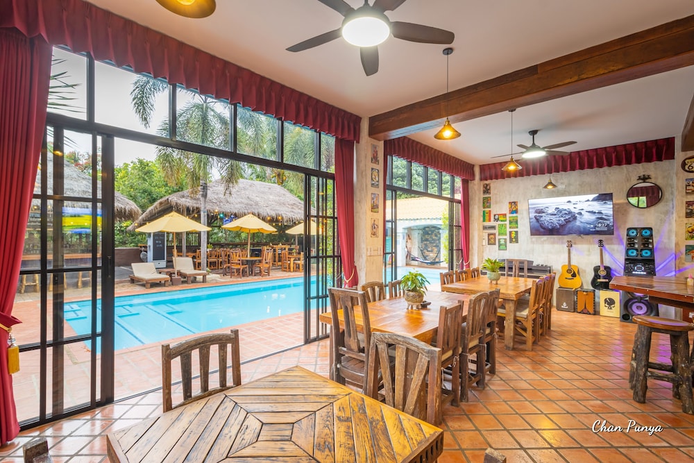 Baanpong Lodge 33/50