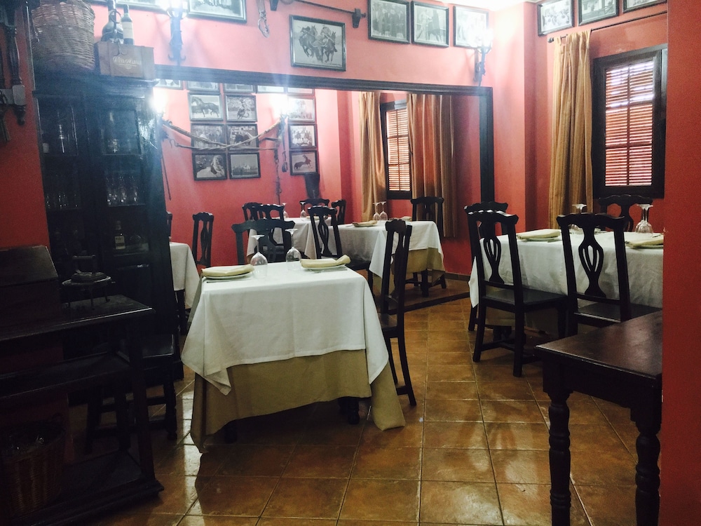 Hostal Pechi 38/46