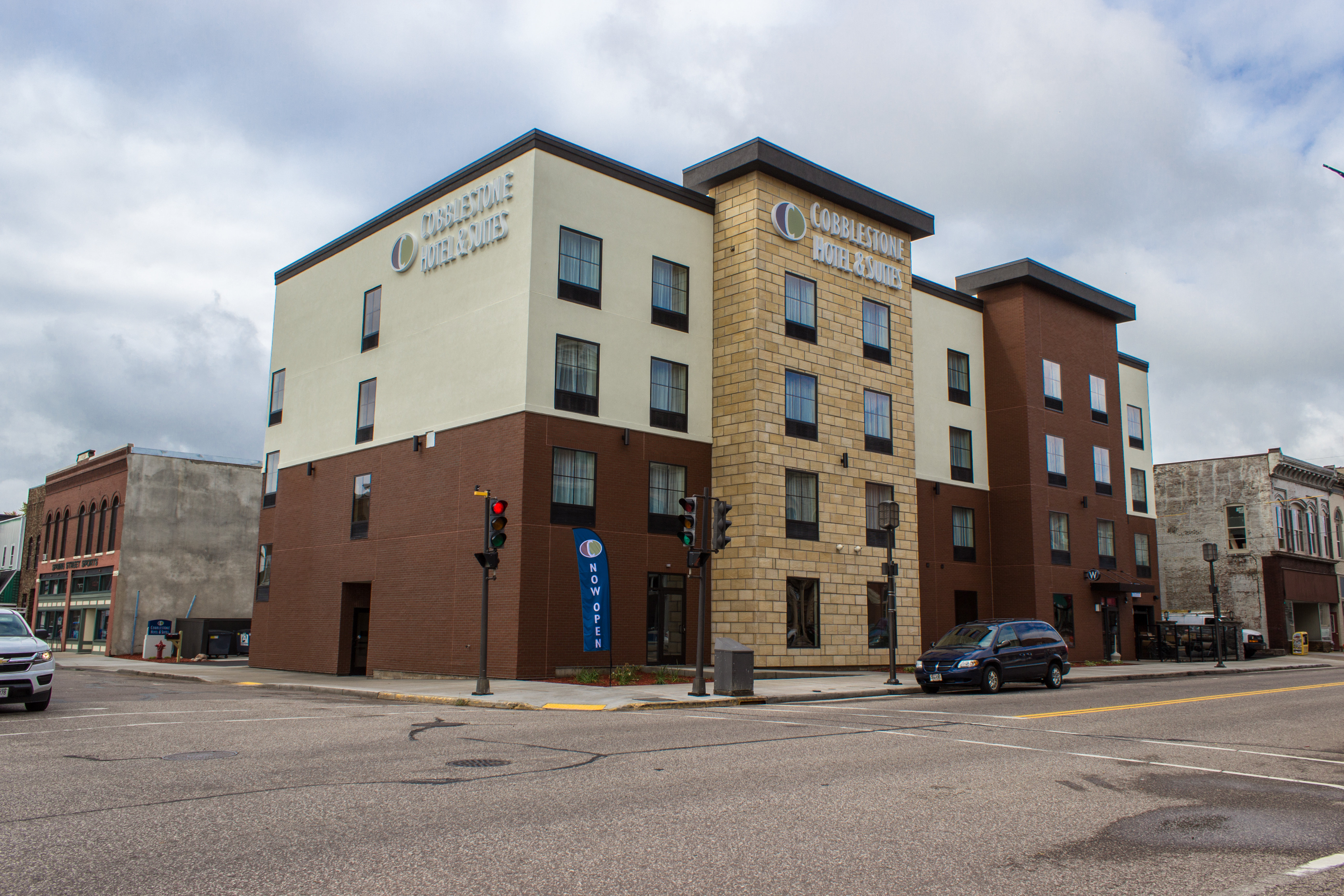 Cobblestone Hotel & Suites - Chippewa Falls 44/49