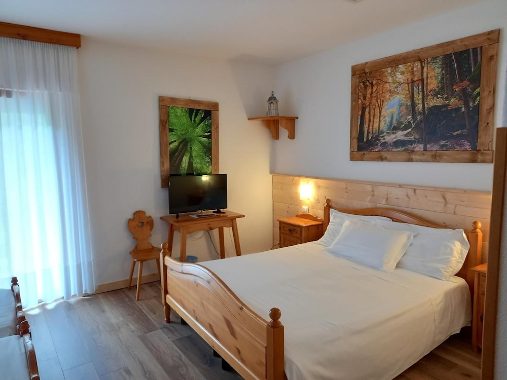 Hotel Scoiattolo 15/50