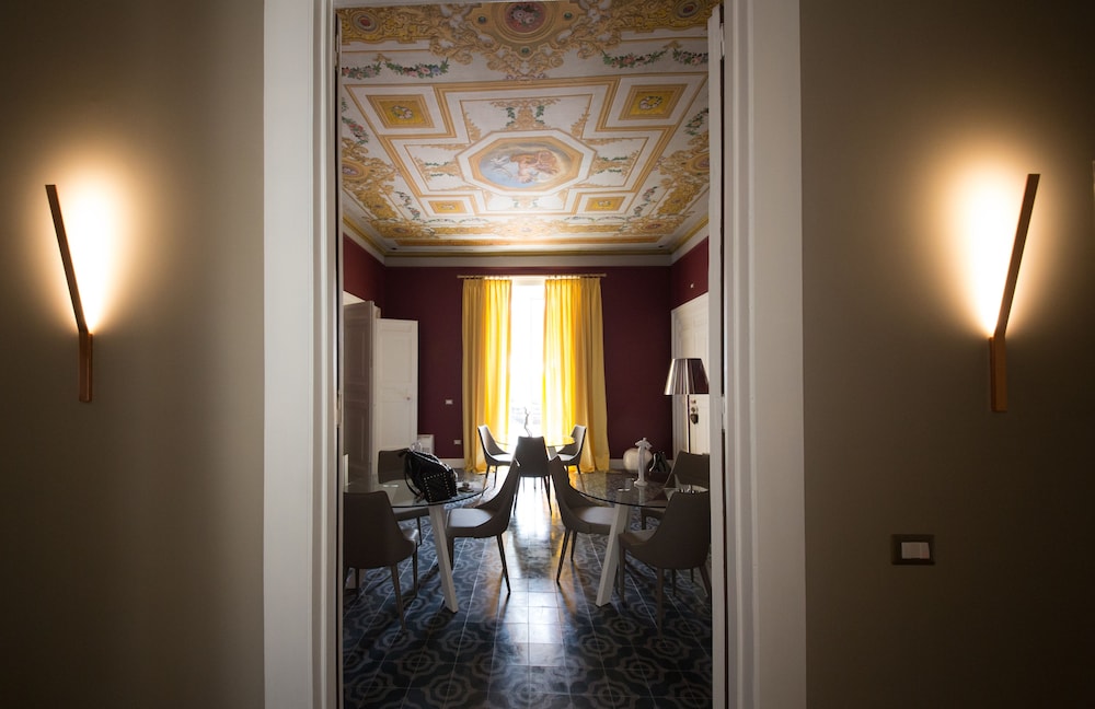 Palazzo Cannavina 24/50