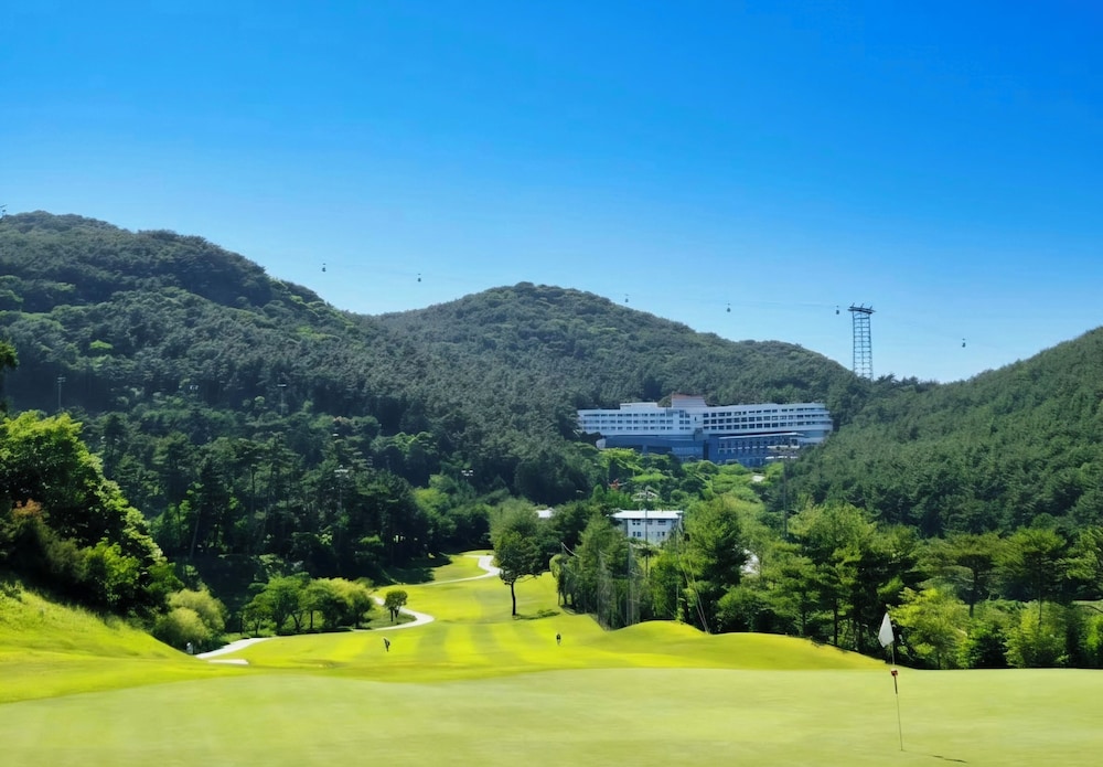 Dongwon Royal Country Club & Resort 67/71
