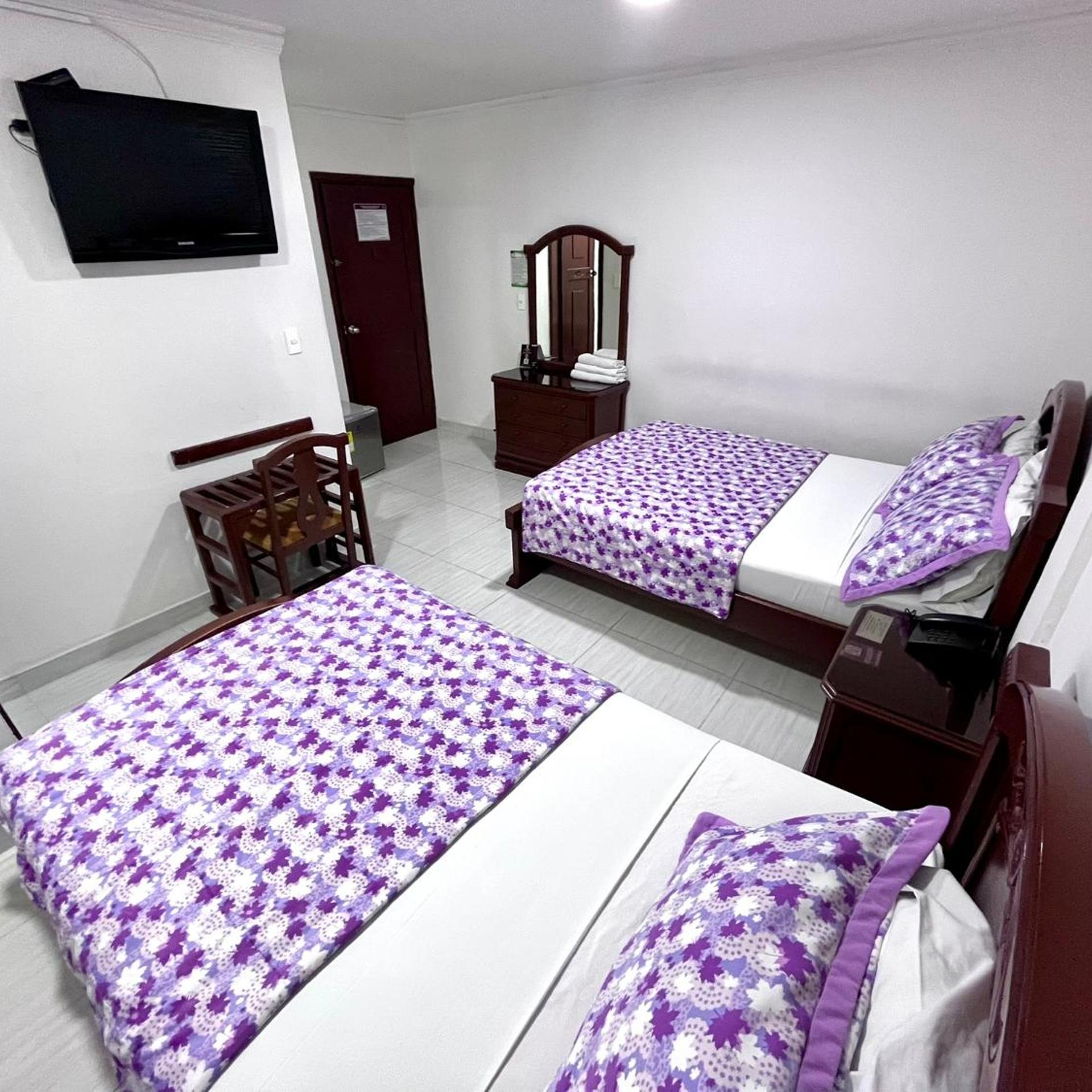 Hotel Exelsior 18/48
