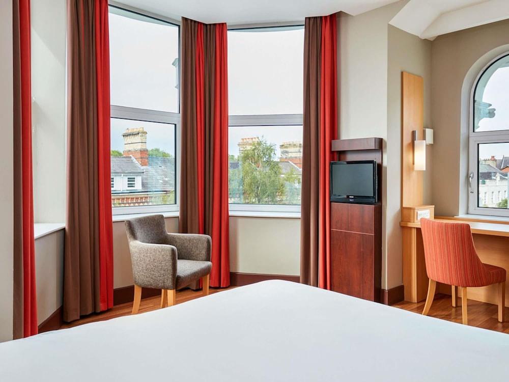 Ibis Belfast Queens Quarter 16/46