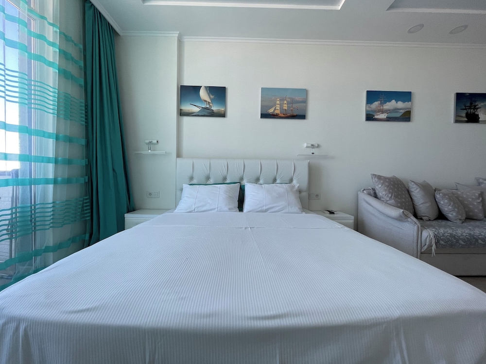 Sky, Blue, Queen Bed, Sofa