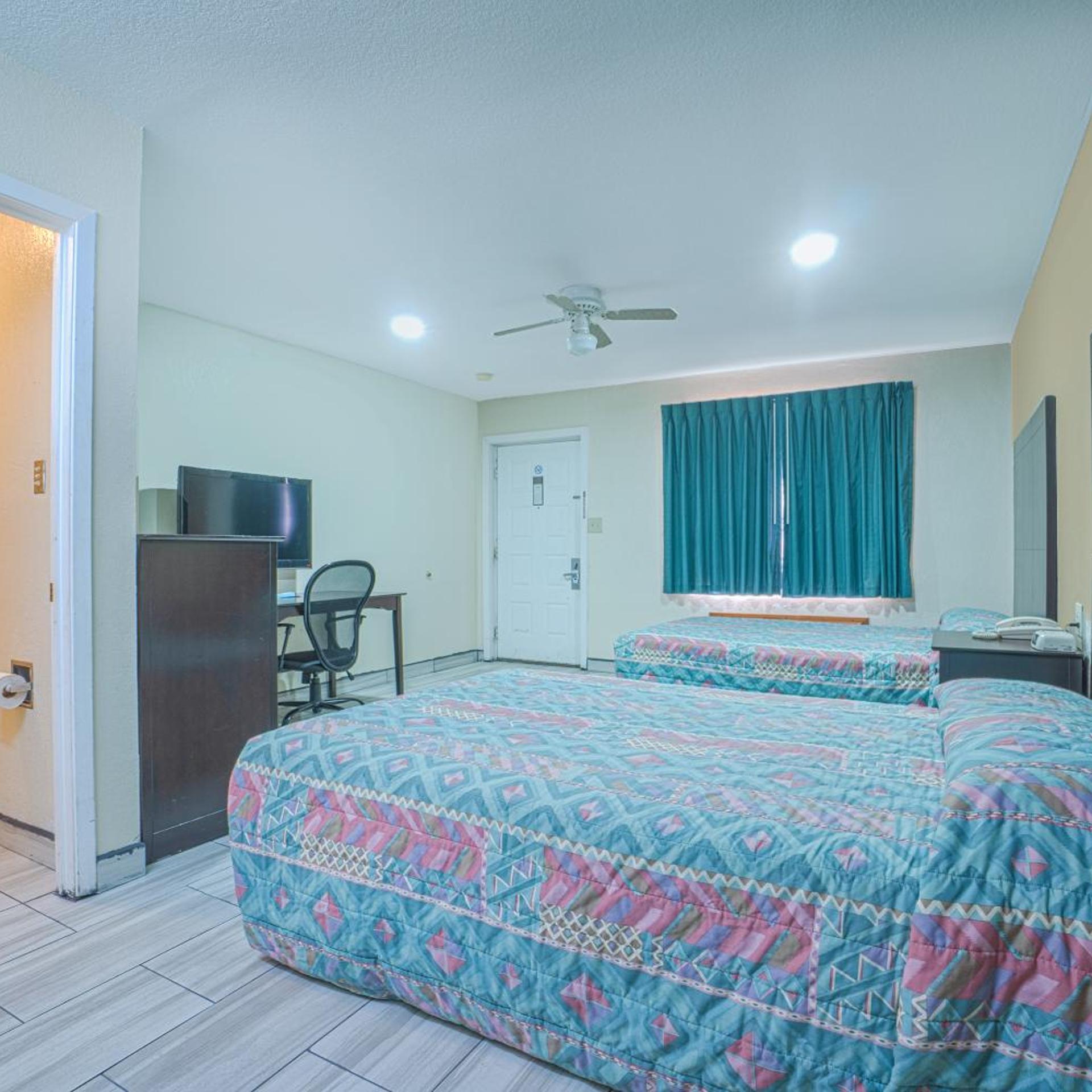 Executive Inn and Suites 17/50