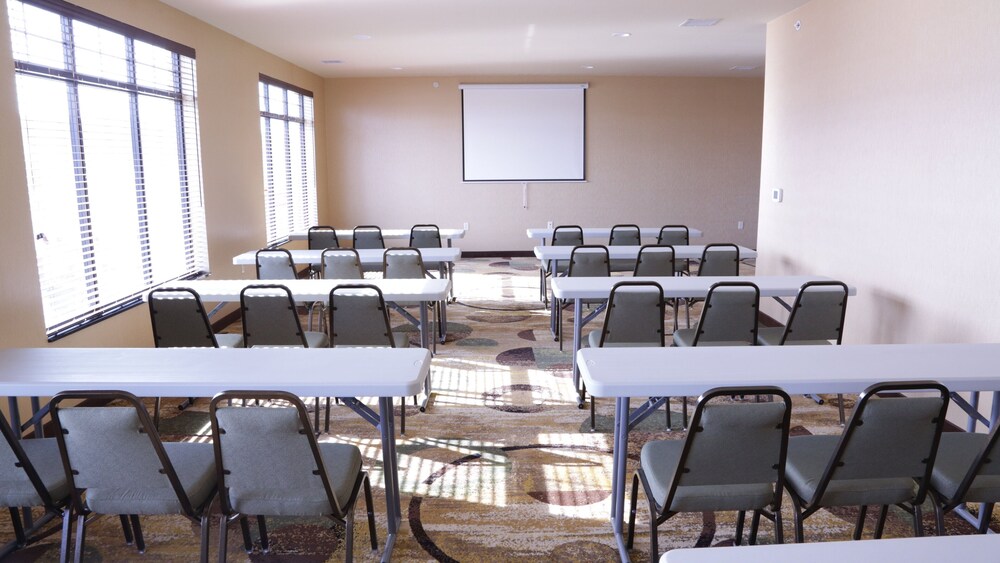 Comfort Inn & Suites Marquette - Prairie du Chien 44/55