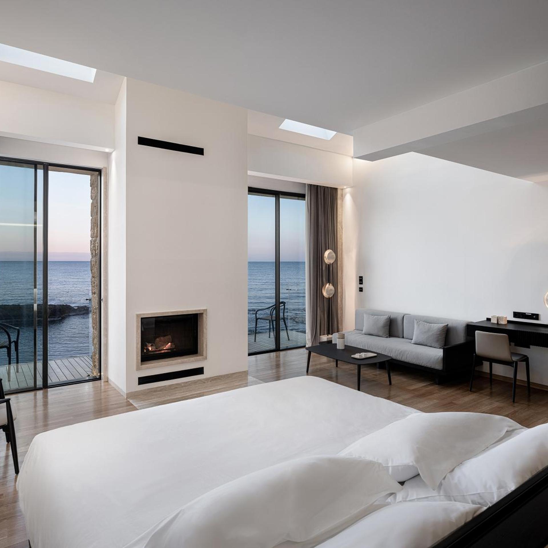 Presidential, Suite, Sea Front, Hot Tub, Balcony