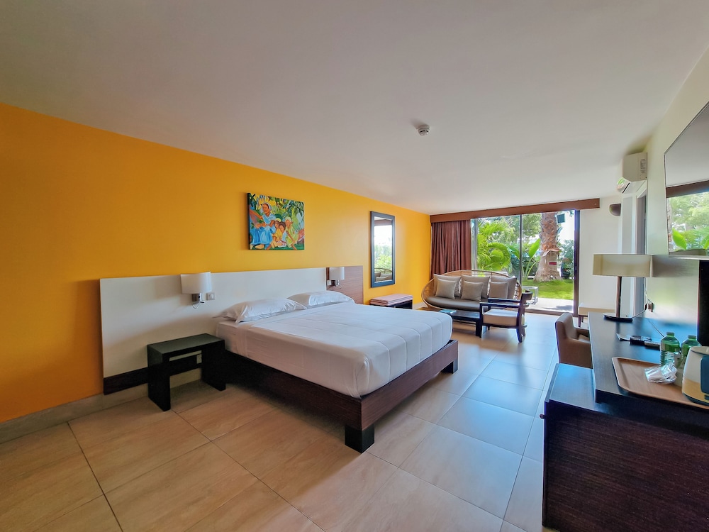 Hommage Hotel Residences 18/50