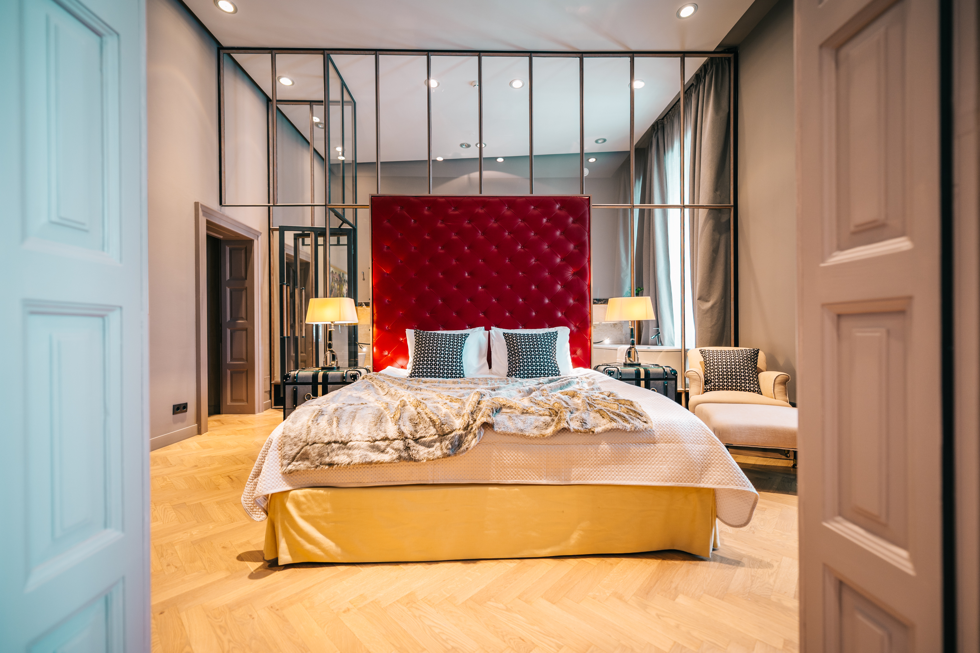 Castle, Suite, King Bed