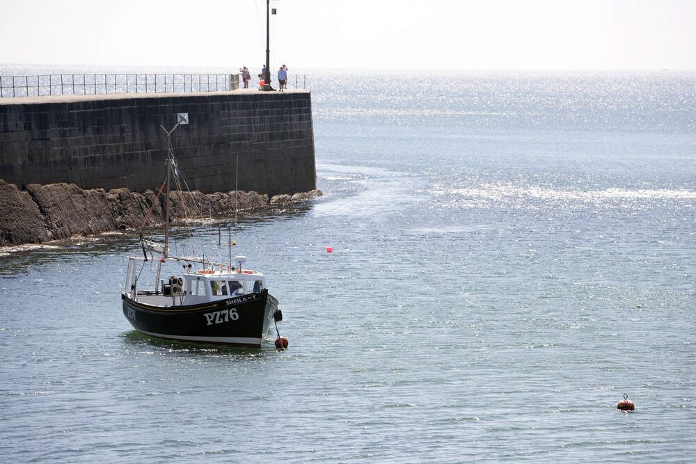 Harbour Inn 45/48