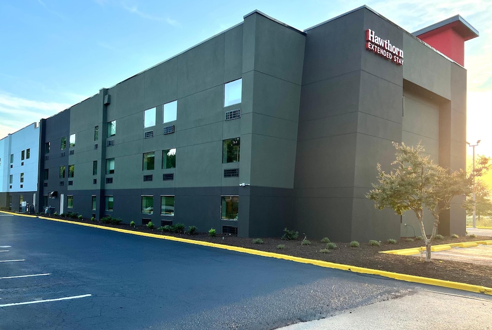 Hawthorn Extended Stay by Wyndham Jackson 54/57