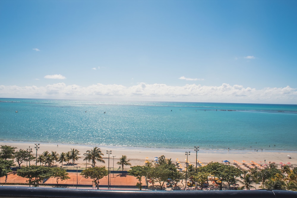 Pajucara Praia Hotel 49/53