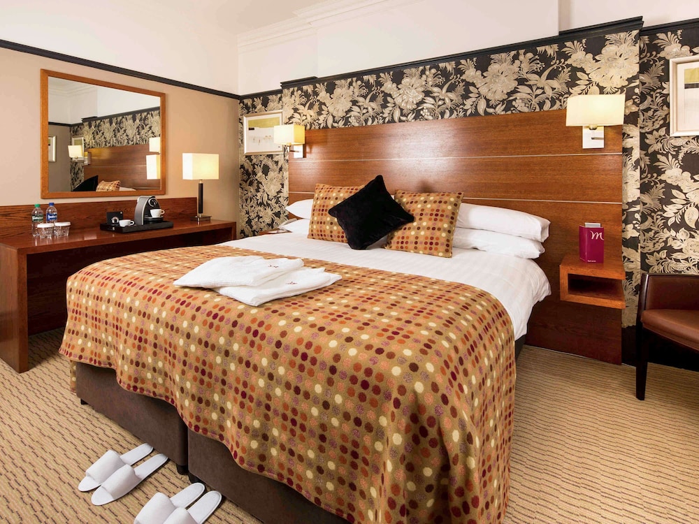 Mercure Manchester Piccadilly 14/70