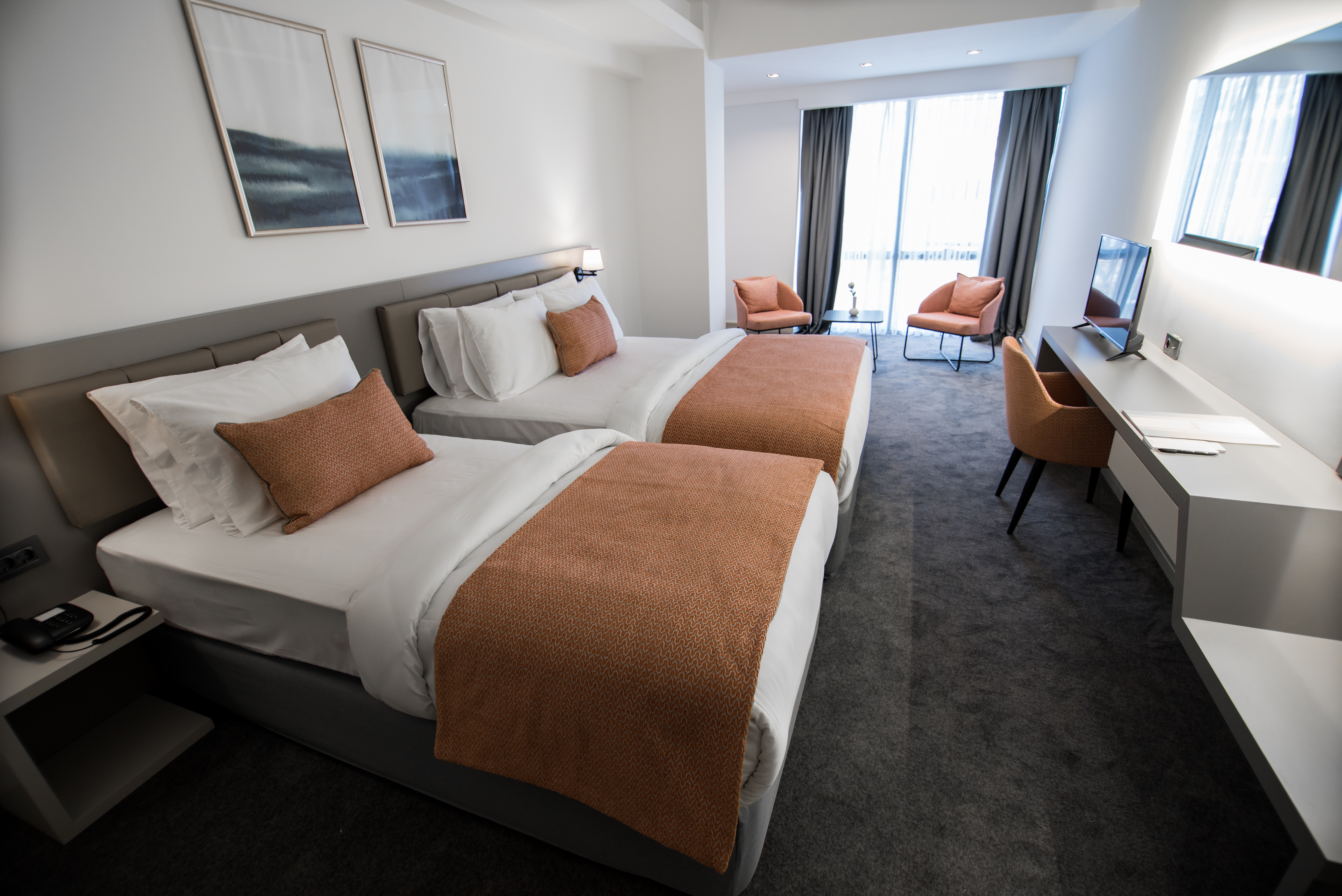 DOVV HOTEL 13/39