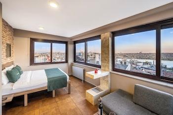 DELUXE, KING BED, SEA VIEW