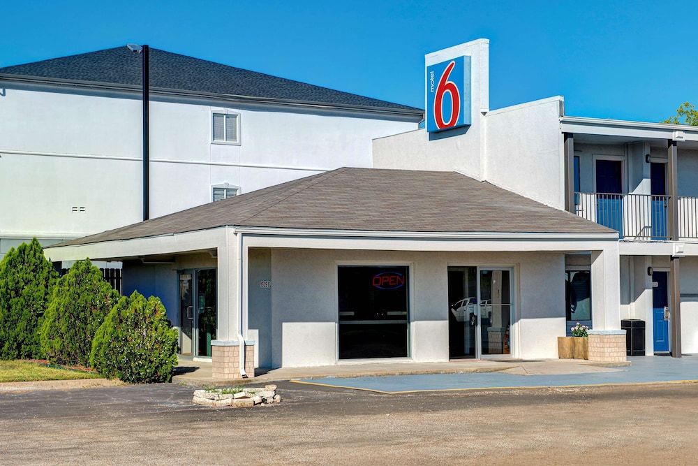 Motel6 Sulphur Springs, TX in SULPHUR SPRINGS - TX